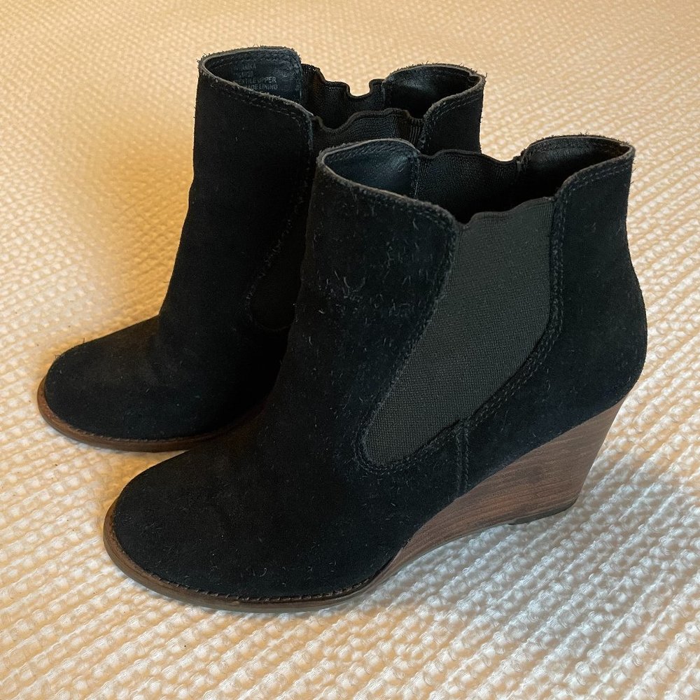 Lucky Brand Suede Wedge Booties
